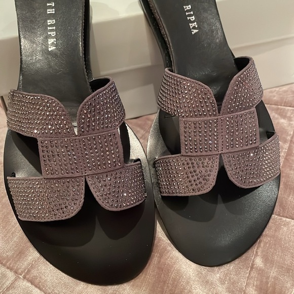 Judith Ripka Sandals Size 7 1/2 - Picture 10 of 10